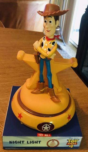 当日出荷 トイ ストーリー4 ウッディ フィギュア ナイトライト クリアランスセール Www Socattkenya Org