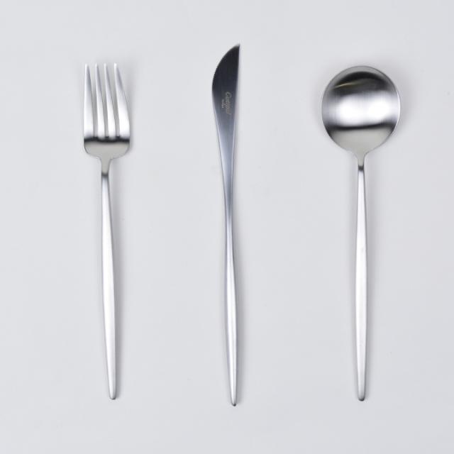 柔らかい 3本セット クチポール デザートフォーク ナイフ スプーン カトラリーセット Moon Matt シルバー おしゃれ 結婚祝い プレゼント ギフト 絶対的存在へ 手放せない極上 Arnabmobility Com