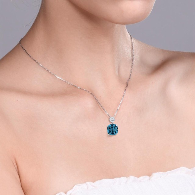 大得価国産 ネックレス 大粒 天然石 11月 の通販はau PAY マーケット - Gem Stone King ジュエリー専門 レディース 9.12カラット 天然 ロンドンブルートパーズ ペンダント シルバー925 スクエア サークル パヴェ 30%OFF