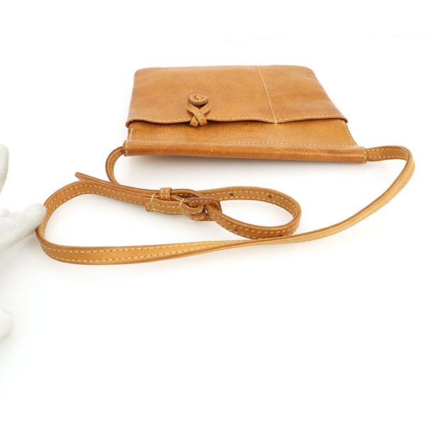 最大10%セット割 ゲンテン ブランド 鞄の通販はau PAY マーケット - Everydaygoldrush|商品ロットナンバー:503744614 genten キャメル レザー ショルダーポーチ レディース 超激得特価