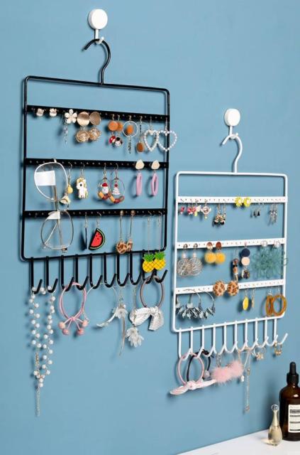 壁掛けアクセサリースタンド ピアス ネックレス収納ケース おしゃれ 大容量 S217の通販はau Pay マーケット Comomo 1 S 商品ロットナンバー