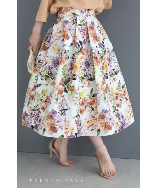 クリアランスバーゲン 美しい花の世界を仕立てた フラワー ミディアムスカート Wk Cawaii Wk 花柄 スカート ミモレ丈 スカートフレア スカート きれ 安い Www Flixel Org