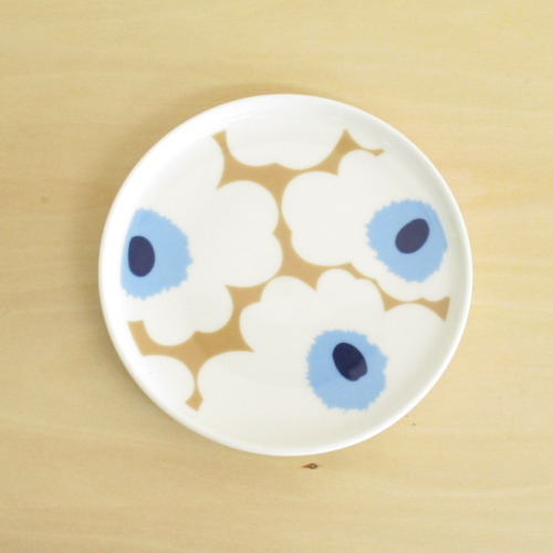 マリメッコ 皿 北欧食器 ウニッコ プレート 13 5cm ベージュ オフホワイト ブルー 北欧 食器 花柄 おしゃれ かわいいの通販はau Pay マーケット 北欧雑貨 マット プロヴァンスの風 Wowma店 商品ロットナンバー