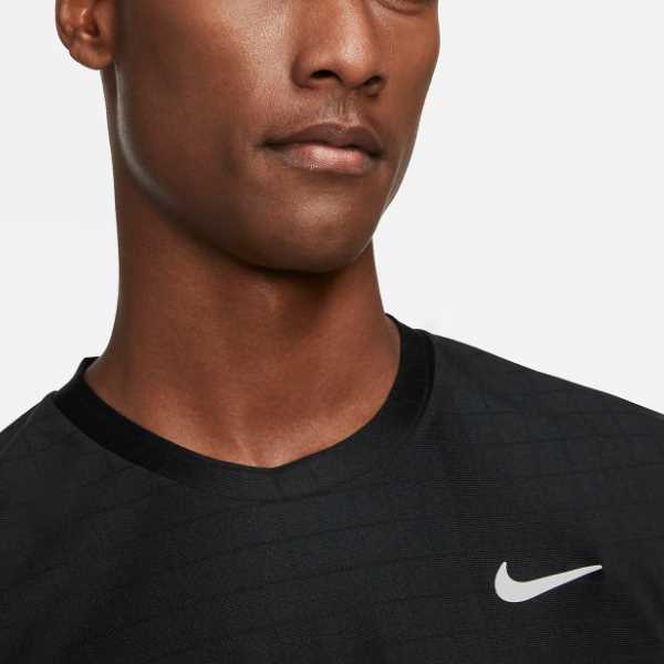 ください☐ NIKE アドバンテージ ロゴ テニス トップス 新作の通販はau PAY マーケット - BUMPS|商品ロットナンバー:502538292 ナイキコート 無地Tシャツ 半袖 丸首 メンズ ラウンドT ドライフィット ╟ください