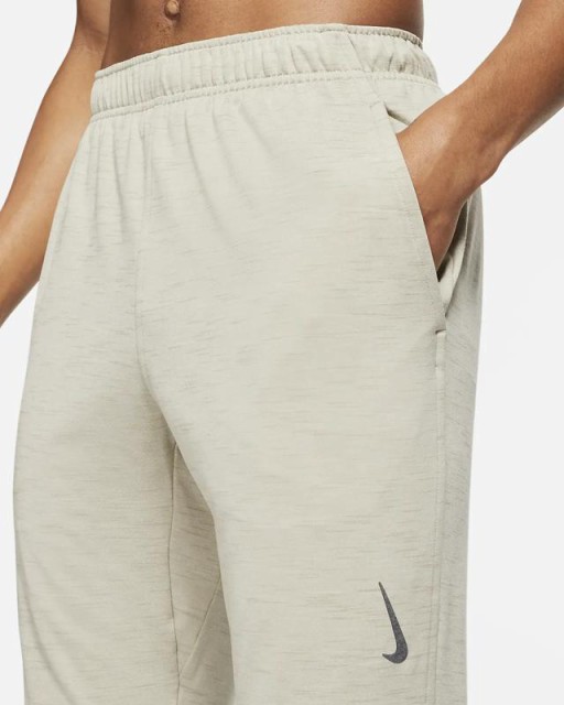 をもってご NIKE ヨガウェア ズボン ボトムス 新作の通販はau PAY マーケット - BUMPS|商品ロットナンバー:513281265 ナイキ ヨガパンツ YOGA メンズ 男性 ドライフィット スウェット