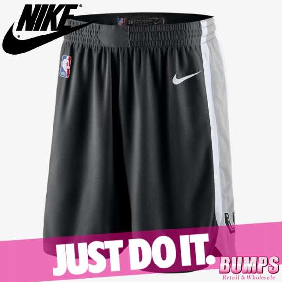 希少 Nike ナイキ バスパン ハーフパンツ ショート 短パン メンズ サンアントニオ スパーズ スウィングマン Nba バスケットボール 半ズボン ボ お1人様1点限り Fcrtt Org