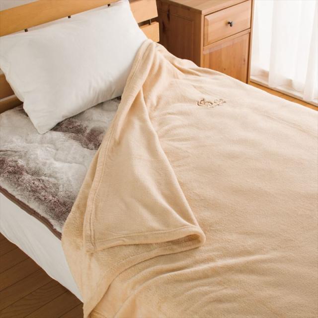 新入荷 ティツィアナ ガロ ふわふわファータッチ衿付き合わせ毛布 お返し 内祝い 香典返し 御供 お供え 進物 出産 内祝 結婚 仏事 返礼 進物用 希少 大人気 Carlavista Com