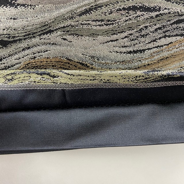 オンラインストアお値下 袋帯 美品 名品 幾何学模様 箔 灰色 全通 正絹 オンラインストアお値下 袋帯 美品 名品 幾何学模様 箔 灰色 全通 正絹