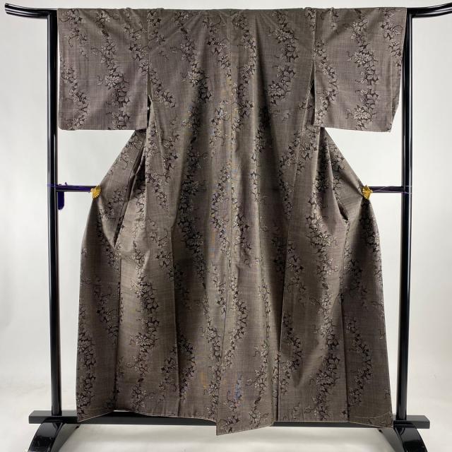 紬 美品 秀品 草花 シルエット 焦茶色 袷 157cm 64cm M 正絹 中古 - glidanow.co.il 紬 美品 秀品 草花 シルエット 焦茶色 袷 157cm 64cm M 正絹 中古 - glidanow.co.il