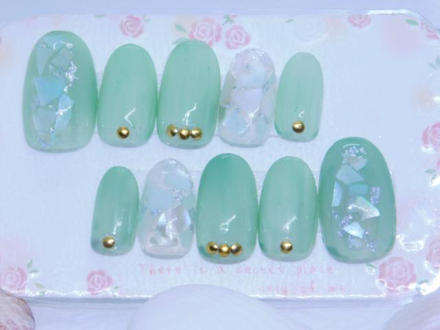 シェル ジェルネイル カラージェル 1000円ぽっきり 送料無料 デザインネイル チップ ショートオーバルタイプ ハンドメイド プチプラ の通販はau Pay マーケット 京凛 商品ロットナンバー