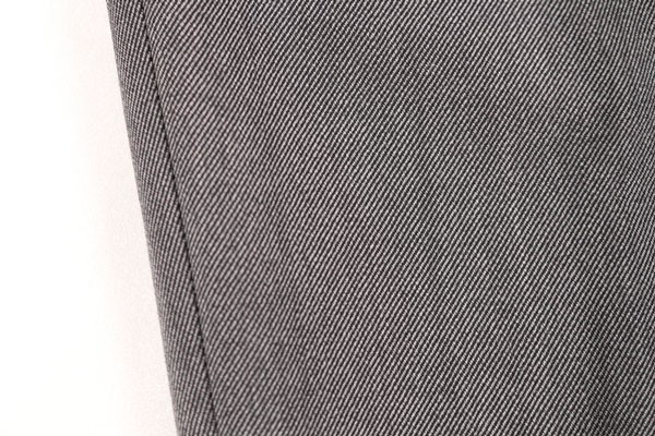 在庫大特価 PT01(ピーティー の通販はau PAY マーケット - Utsubo Stock|商品ロットナンバー:501669300 ゼロウーノ) パンツ CO26 グレー 46 セール新品