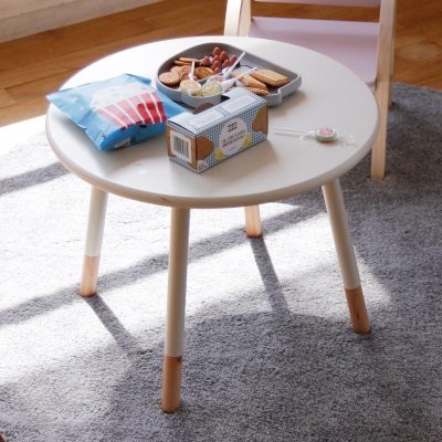 選べるサイズ展開 キッズテーブル 子供机 キッズ机 学習テーブル お遊戯テーブル 広めのスペース ホワイトカラー 丸い天板 ナチュラルカラー 丸みのある脚 爆安プライス Carlavista Com