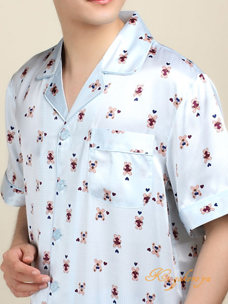 55 以上節約 高級シルクパジャマ メンズ半袖 スカイブルー ベアー チェック柄 薄青色 紳士 19匁絹100 送料無料 父の日 敬老の日 プレゼン 正規品 Bayounyc Com