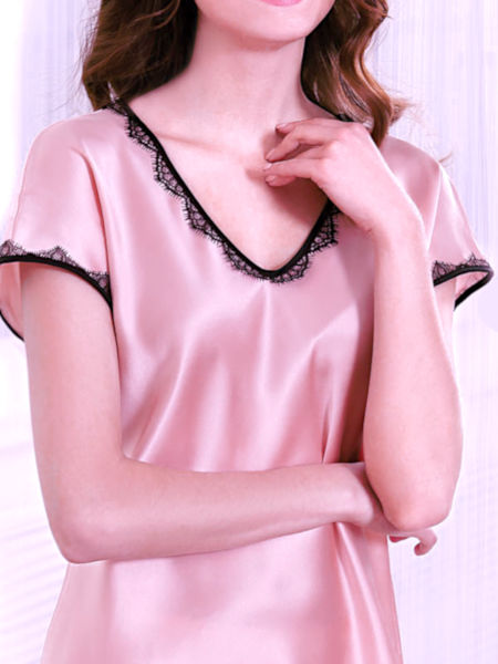 のプレゼン シルク100 パジャマ プレゼント ギフト の通販はau Pay マーケット きごころ屋 商品ロットナンバー 半袖 半ズボン ピンク 絹100 レディース ｌｌ 母の日 敬老の日 からお