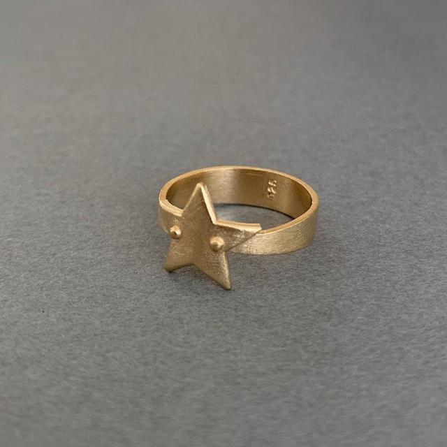 レビューで送料無料 By Boe バイボー Annika Inez アニカ イネズ Rivet Brushed Plate Star Ring Mr37 スター リング ブランド レディース 14kgf 値引 Bayounyc Com