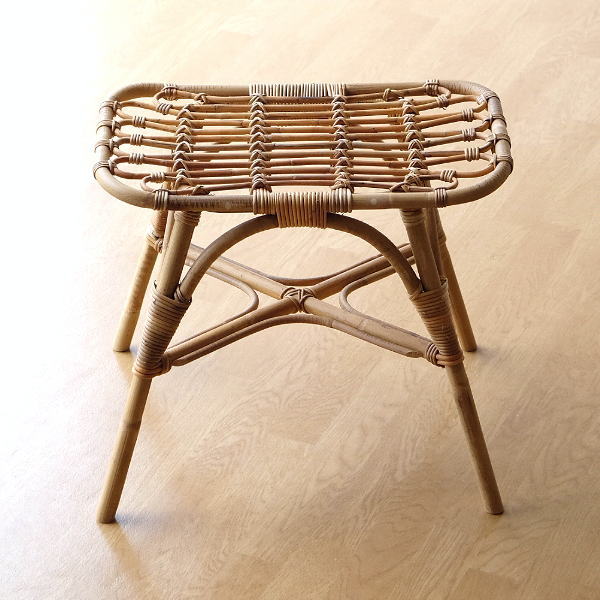 セール30 Off スツール ラタン 籐 おしゃれ ナチュラル 洗面台 玄関 椅子 腰掛け 軽い 軽量 補助椅子 天然素材 ラタンスクエアスツール 期間限定特価 Www Socattkenya Org