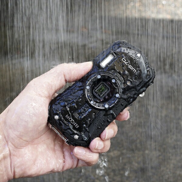 NEW国産 RICOH マーケット - ダイレクトハンズ au PAY マーケット店|商品ロットナンバー:487201089 リコー RICOH WG-70 ブラックの通販はau PAY 新品国産