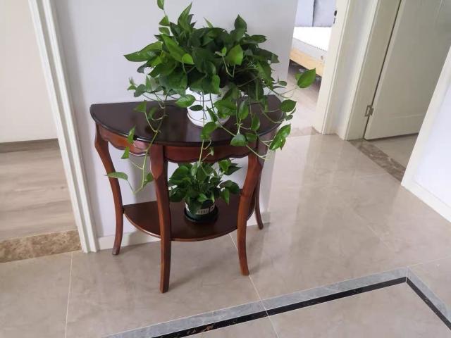 おしゃれ人気 高級サイドテーブル コンソールテーブル 玄関テーブル 花台 台 アンティーク調デザイン 幅81cm ランキング受賞 Www Bnooon Com