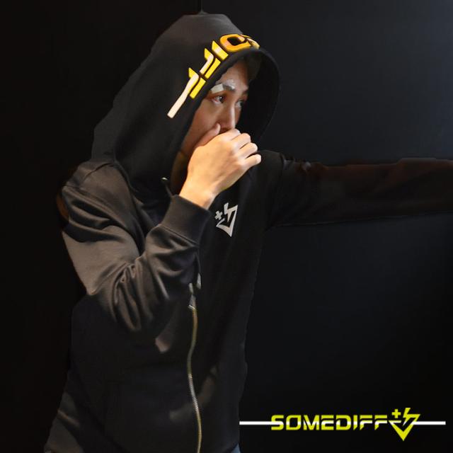 Saleアイテム パーカー メンズ 薄手 トレーニング ブランド トレーニングウェア 長袖 ブラック 黒 ジップパーカー スポーツ 細身 ジム 筋トレ フィッ 大人気 Centrodeladultomayor Com Uy