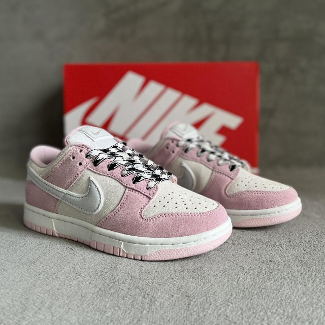 ウィメンズ ダンク ロー LX ピンクフォーム Nike WMNS Dunk Low LX Pink Foam 正規品 全国送料無料の通販は