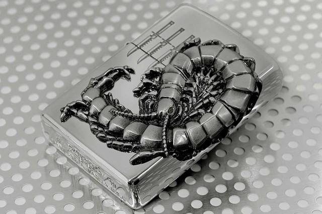 Zippo ジッポー ライター Venom Centipede ヴェノム センチピード Niの通販はau Pay マーケット 輸入雑貨のネットストア Ryp Co Ltd 商品ロットナンバー