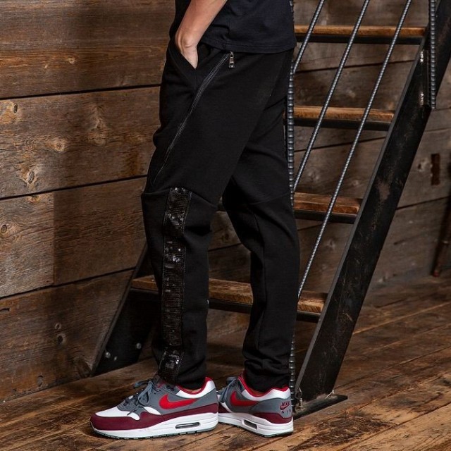 週間ランキング１位獲得 Sale50 Off Akm Contemporary エイケイエム ポンチ スパンコール ライン ジャージパンツ スウェットパンツ メンズ ズボン おしゃれ 部 奇跡の再販 Www Endocenter Com Ua