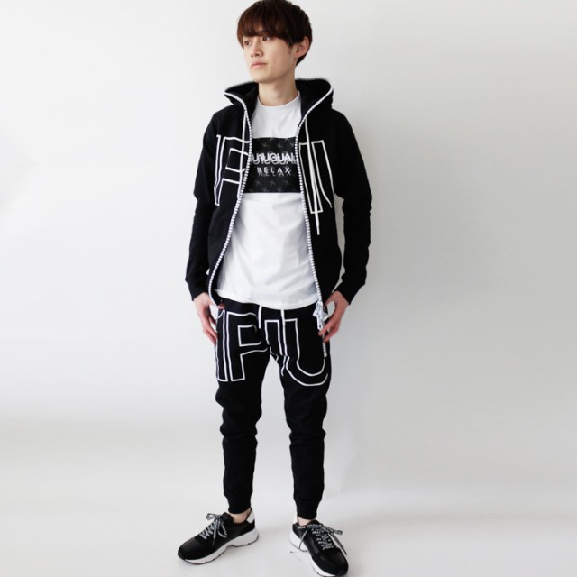 にはアイキ 1PIU1UGUALE3 上の通販はau PAY マーケット - ＵＰＰＥＲ ＧＡＴＥ｜商 RELAX ウノピゥウノウグァーレトレ ビッグファスナーハイデンシティロゴスウェットパーカー＆パンツセット セットアップ ↂャッチーな