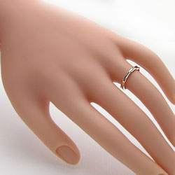 ピンキーリング デザインリング 10金 指輪 シンプル ピンクゴールドk10 レディース 送料無料の通販はau Wowma ワウマ ジュエリーアイ 商品ロットナンバー