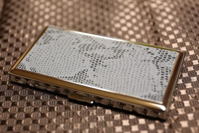驚きの値段 Pearl シガレットケース 薄型6本 スネークパターン メタルケース ロング可 人気ブランド シンプル タバコケース たばこケース 人気の Farmerscentre Com Ng