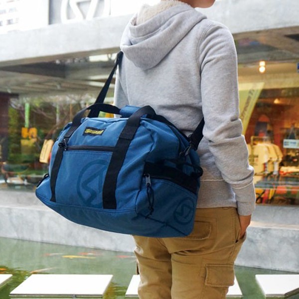 代引不可 Stream Trail ストリームトレイル Haw Duffle Bag S 2 メンズ レディース 防水加工 おしゃれな ダッフルバッグ ボストンバッグ Sサイズ 海外最新 Centrodeladultomayor Com Uy