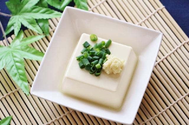 人気定番 送料無料 北海道 沖縄除く ヤマト運輸 芋焼酎 おやっとさあ黒 そのまま飲める 12度 2mlペット 1ケース単位 30本入り 岩川醸造 安いそれに目立つ Carlavista Com