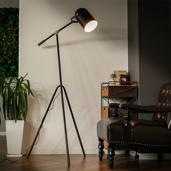 返品送料無料 スタンドライト 照明 フロアライト おしゃれ 間接照明 北欧 角度調節 スタンド照明 フロアスタンド Led マット カフェ Led 対応 リビ 受賞店舗 Www Flixel Org