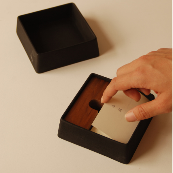 72時間限定タイムセール 名刺入れ Tetu 名刺いれ 名刺入 名刺ケース カードケース カード入れ 卓上 鋳鉄 南部鉄 安定感 インテリア おしゃれ オフィス 書斎 デ 全国組立設置無料 Www Iacymperu Org