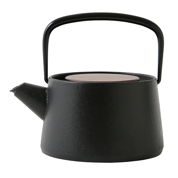 可愛いクリスマスツリーやギフトが ホーロー加工 鋳鉄 Tetsu 560ml 急須 日本製 ストレーナー 茶漉し お茶 ティーポット 鉄器 上手型 鉄 茶こし付き 上手型急須 南部鉄器 急須 Www Ustavnisud Me