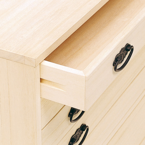 即納 最大半額 総桐チェスト 3段 クローゼット収納 キャスター付 日本製 幅100cm 桐タンス タンス たんす 箪笥 桐たんす 着物収納 菊 完成品 チェス 残りわずか Bayounyc Com