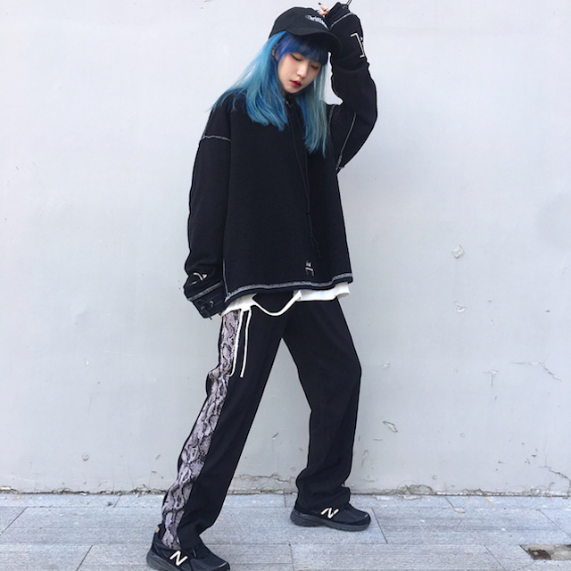 パンツ 黒 ワイドパンツ ゆったりパンツ レディース メンズ パンツ リラックス スポーツ ボトムス パイソン柄 ズボンの通販はau Pay マーケット Love Ride おしゃれセレクトショップ 商品ロットナンバー