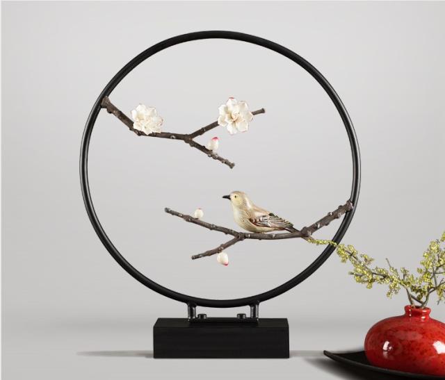 海外最新 置物 梅の枝にとまる小鳥 リングモチーフ 和モダン 白の花 