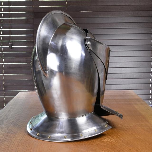 海外正規品 西洋甲冑 中世ヨーロッパ式 兜 ナイトヘルメット Pa900 超人気の Olsonesq Com