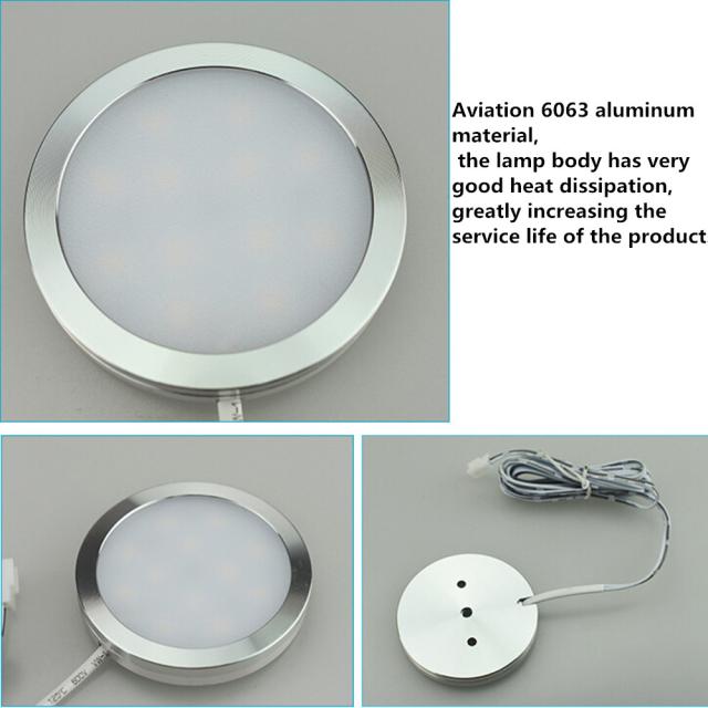 キッチンキャビネットカウンターの下にセットされた1つのパックライトのLED 4スイッチ付有線ライトの通販はau PAY マーケット キ