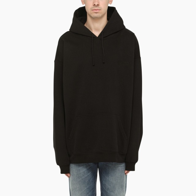 VETEMENTS ヴェトモン Black トップス メンズ 秋冬2022 UA53HD260B1606/L_VETEM-BLK 【関税・送料無料】【ラッピング無料】 ff