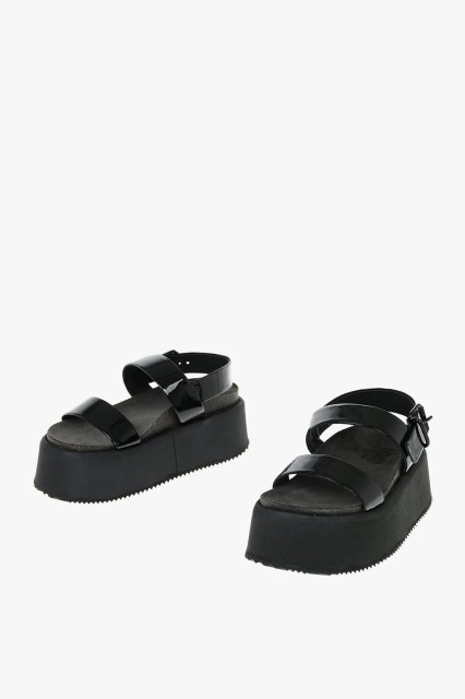 MAISON MARGIELA メゾン マルジェラ Black フラットシューズ S59WP0130 PS371 T8013 レディース MM6 PATENT LEATHER SANDALS WITH STATEM