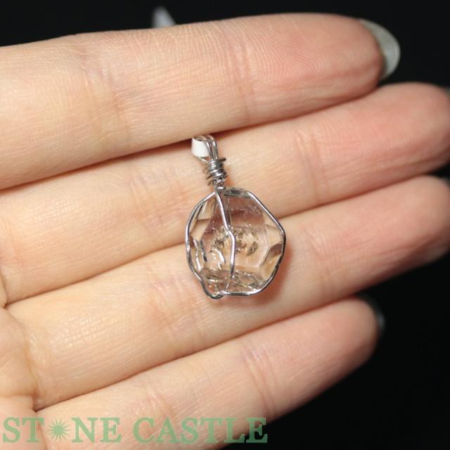 もあります ペンダント一点物 ハーキマーダイヤモンド Pay マーケット 石流通センター 商品ロット