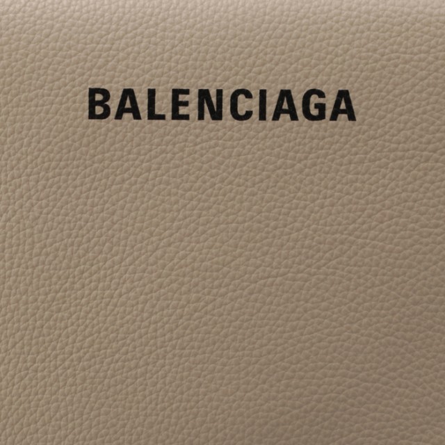 超安い ショルダーバッグ-バレンシアガ BALENCIAGA 2022年春夏新作 ショルダーバッグ エブリデイ MEDIUM EVERYDAY