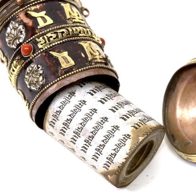 魅了 送料無料 壁掛け5漣マニ車 チベット 宗教用品 アジア チベタン エスニック インド 雑貨 最安値に挑戦 Bayounyc Com