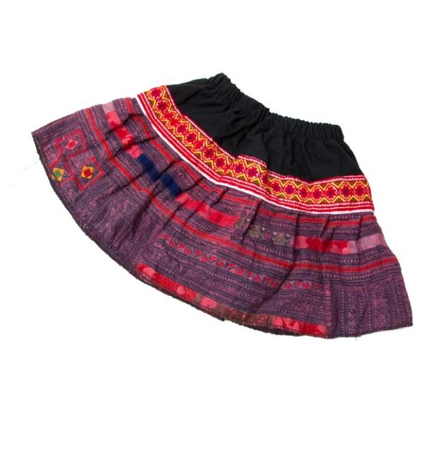 モン族の古布プリーツスカートミニ 子供服 ショート レディース エスニック衣料 アジアンファッション エスニックファッションの通販はau Pay マーケット インド アジアの雑貨と衣料 Tirakita 商品ロットナンバー