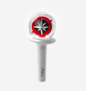 KAKAO Stray Kids - OFFICIAL LIGHT STICK Ver.2 ストレイキッズ 公式 ペンライト 輸入品