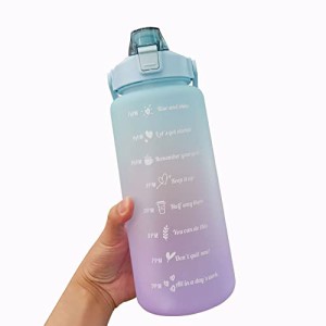 MYEEDA 2リットル水筒 メモリ付き 2l 水筒 2リットル bpaフリー ボトル 水筒に 水 2リットル 水？ 水筒 直飲み おしゃれ モチベーション