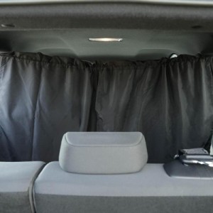 光漏れ防止 車用カーテン 車中泊 目隠し プライバシー保護 着替え 遮光 取付簡単 長さ調整 ハイエースカーテン 間仕切り リア フロント 