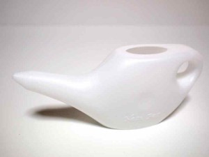 ネティポット ヨガの鼻うがい 日本製 ジャラネティ 鼻洗浄器 樹脂製 (白（white）)