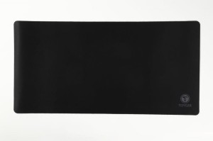 TOYGER プレーンプレイマット (Plain Playmat) シンプルで無地の使いやすいプレイマット (ブラック)
